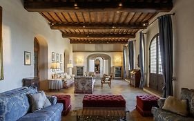 Castello di Montemasso B&B